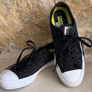 Converse All Star Chuck Taylor II With Lunarlon Low Top Black Women's Size 8